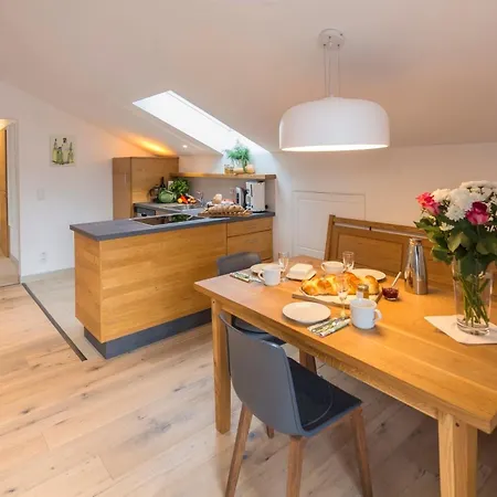 Zugspitz -569- Krün